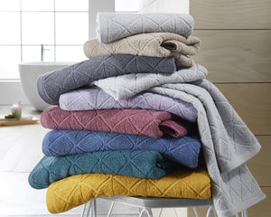 Collection image for: FACE TOWELS