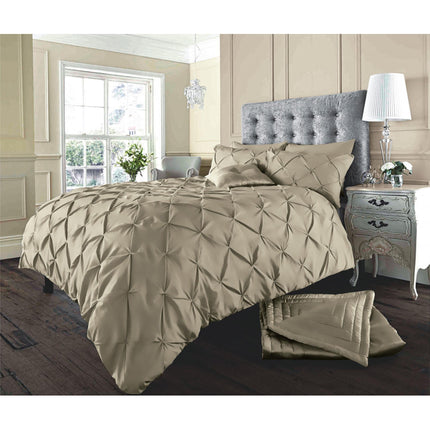 This ALFORD Duvet Cover Set brings luxury and warmth to your bedroom with its latte color. Made of 100% polyester for durability and a soft feel, this set includes a duvet cover and two pillowcases. Get a peaceful sleep with this timeless design.