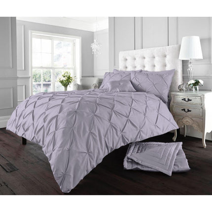 The ALFORD Duvet Cover Set is a beautiful addition to any bedroom. Its vibrant Iris Lilac color will instantly brighten any space. Crafted from soft 100% polyester, the cover set is lightweight and breathable for a comfortable night's sleep. It's also machine washable for easy upkeep. Get ready for a restful sleep with the ALFORD Duvet Cover Set.