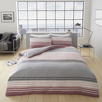 Our luxurious MOXIE Duvet Cover Set is made of high quality, cotton&nbsp;</span><span data-mce-fragment="1">blend fabric for a perfect blend of comfort and breathability. The blush pink color adds a soft, subtle touch of elegance to your bedroom. Enjoy premium quality materials and craftsmanship with this duvet cover set.