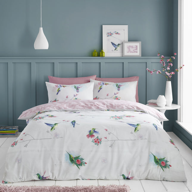 HUMMING BIRD's Duvet Cover Set features a beautiful blush pink color that is perfect for adding a touch of sophistication to any bedroom. The fabric is ultra soft and made from high quality&nbsp;Polycotton for comfort and durability. Add elegance to your sleep space with this duvet cover set.