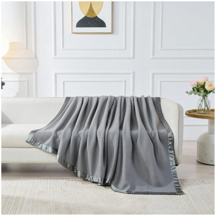 ROBYN STAIN BORDER Sherpa Blanket is the perfect choice for cozy warmth all year round. Made with hypoallergenic, 100% Polyester material, this exceptionally soft, charcoal colored blanket offers warmth and comfort without irritation. Enjoy unparalleled comfort and relaxation with the ROBYN STAIN BORDER Sherpa Blanket.