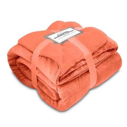 Our FLANNEL SHERPA THROW AB is perfect for snuggling up on the couch. Its single-sided, ultra-plush coral flannel with sherpa reverse provides optimal warmth and coziness. Its versatile design allows it to serve multiple purposes, such as a cosy layer for your bed, a decorative accent on your couch, or a snuggly companion for movie nights.