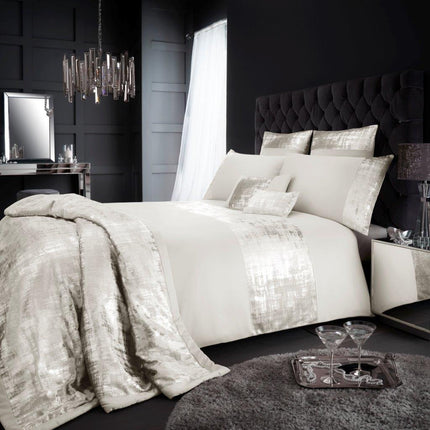 This PROSECCO Duvet Cover Set is crafted from soft, luxurious Materials and designed in a beautiful cream color for a luxe look and feel. The easy care fabric is breathable, and lightweight, making it a perfect choice for ultimate comfort.