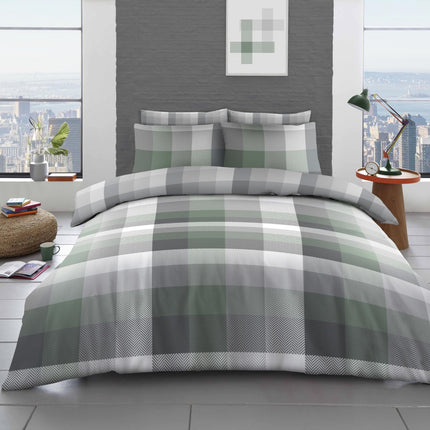 This high quality DARTMOUTH CHECK SAGE Duvet Cover Set is an excellent choice for a modern bedroom. This duvet set is made of durable polyester and cotton fabric, and features a multi colored check design. The fabric is soft and comfortable, and is sure to add a touch of style to any bedroom.