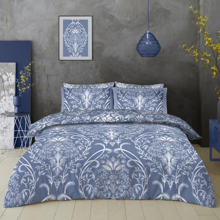 DOROTHY DAMASK Duvet Cover Set features a luxurious damask design in vibrant colors that will brighten up any bedroom. The fabric is a soft, high quality cotton polyester blend that is machine washable and designed to last.