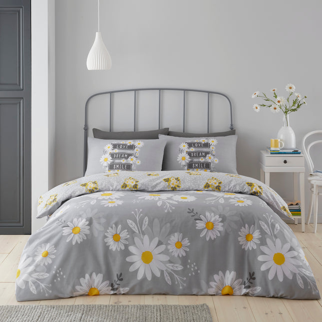 This lightweight and soft DAISY Floral Duvet Cover Set in elegant grey color is crafted from polycotton for lasting comfort during the night. The sophisticated floral pattern adds a touch of classic charm to your bedroom, and the machine-washable fabric makes for easy cleaning.