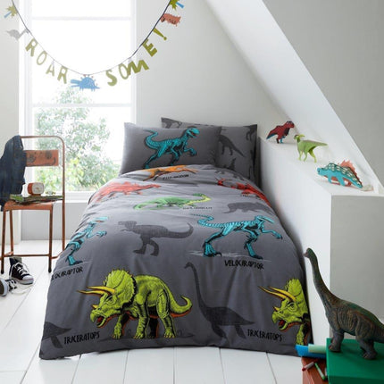 DINO FRIEND Kids Duvet Cover Set offers premium comfort for your child's room. Made of soft, durable polycotton, it is designed to last and keep your child snug and cozy at night. Charcoal color adds a touch of sophistication while providing a completely breathable fabric. Perfect for any modern kid's room.