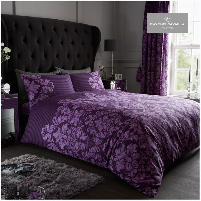 ELMPIRE DAMASK Duvet Cover Set offers a stylish and vibrant touch to your bedroom decor, featuring an eye-catching damask print in purple color. Crafted from a soft and lightweight fabric blend of polyester and cotton, this set is super comfortable and breathable. Create a truly beautiful tranquil retreat.