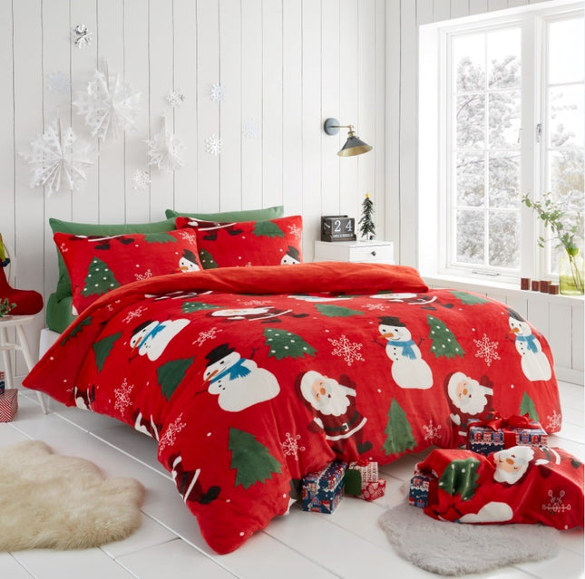 Bring the festive spirit into your home with JOLLY FESTIVE FRIENDS XMAS Duvet Cover Set! Crafted from premium material, this red hued set offers long lasting durability and a soft finish, perfect to cozy up in during the holidays. Get ready to rest and relax in true festive style!