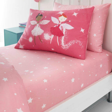 FAIRY BUDDIES Kids Bed Sheet is crafted from a super soft fabric blend of polyester and cotton for comfort and durability. The Pink Color adds a beautiful splash of colour to any bedroom space. This bed sheet is perfect for your little one and their FAIRY BUDDIES friends.