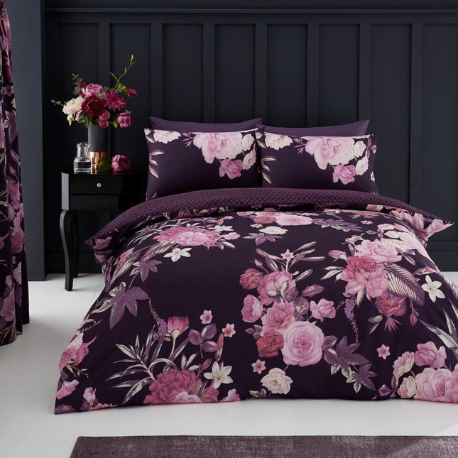 FLORA Printed Duvet Cover Set is perfect to elevate your bedroom décor with its purple hue. The soft and comfortable fabric keeps you cozy during the night and is easy to maintain. With a modern design, this set will bring a luxurious feel to your bedroom.