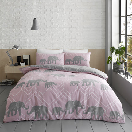 GEO ELEPHANT Duvet Cover Set features a modern GEO pattern in a sophisticated blush pink/charcoal color combination. Crafted from polycotton for superior comfort and durability, this duvet cover is sure to add an eye catching accent to your bedroom.