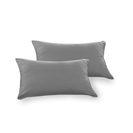 This MICROFIBRE SUPER DREAMER Pillow Case is perfect for restful sleep and comfort. Crafted from high quality microfibre, you can holistically enjoy a soft and breathable experience. Grey in color, this pillow case is designed to provide the perfect balance between temperature and support for a restful night's sleep.