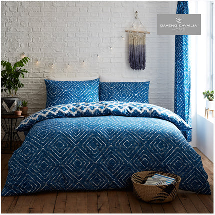 The INDIGO DIAMOND Duvet Cover Set is made of high-quality polycotton for a luxuriously soft finish. The vibrant blue color is sure to add a touch of sophistication to any bedroom. Machine washable for easy care.