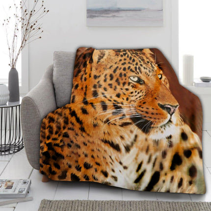 Break into the cosy warmth of the 3D THROW for a luxurious sleep experience. Crafted with premium quality linen for maximum comfort, this 3D-textured fabric is exceptionally soft, smooth and hypoallergenic. Durable and stylish, its eye-catching Leopard design will help turn your bedroom into a luxurious sanctuary.