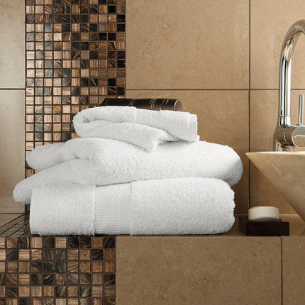 MIAMI Bath Towel is a perfect addition to any bathroom. Featuring a luxuriously soft construction, it absorbs moisture quickly and is made with 100% cotton for superior comfort. The white color adds a fresh and stylish look.