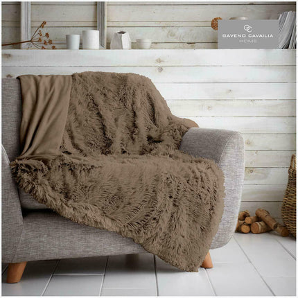 HUGG & SNUG offers a luxurious blend of warmth and comfort with a mink-colored fabric spun from 100% hypoallergenic polyester. The fabric is luxuriously soft and colorfast, giving you a cozy and soothing feeling all year round.