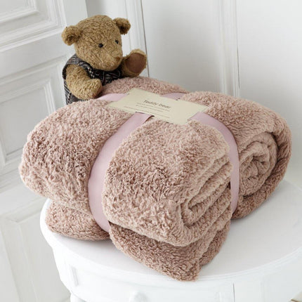 This TEDDY COLLECTION offers a premium quality experience with its luxurious mink color, soft fabric, and hypoallergenic material. Machine washable at 30 degrees, it provides the perfect cozy and warm feel for any home. Enjoy the UK Hot Collection today.