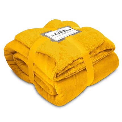 Our FLANNEL SHERPA THROW AB is perfect for extra warmth and comfort. It features a soft flannel top and a cozy sherpa underside, made of superior quality materials. Ideal for adding an extra layer of warmth to your bed, couch, or for movie nights. Ochre color brings a beautiful accent to any interior.