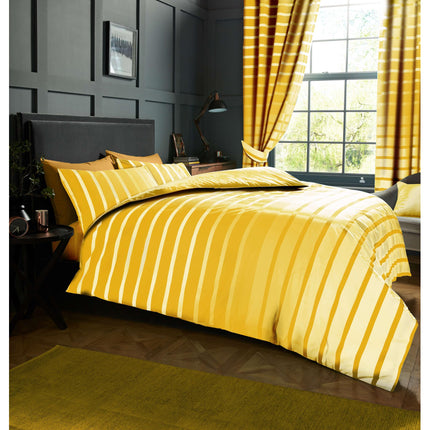 Add a warm, cozy touch to your bedroom with the OSCAR Duvet Cover Set. Crafted from high quality materials for comfort and durability, this set offers a vibrant ochre color and is designed to last. Perfect for all seasons, OSCAR will keep you feeling cozy and relaxed.