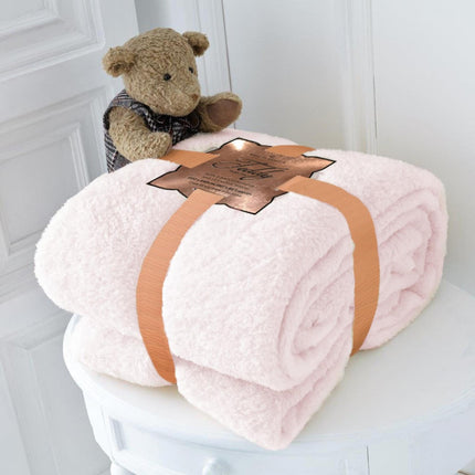 TEDDY COLLECTION is a premium quality collection of hypoallergenic animatronic teddy bears throws in a soft, pink color. Machine washable at 30 degrees, this collection is designed to keep you warm and cozy without compromising on quality and comfort. UK Hot Collection of designer throws.