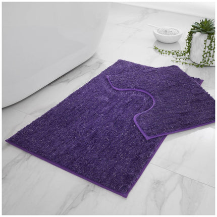 This SHINY BATH MAT SET combines ultra plush and large size with water absorbent to provide maximum comfort for your bathroom. The shimmery effect and purple color will give your bathroom a luxurious look. It is also machine washable up to 30°C, and the anti-slip construction ensures safety.