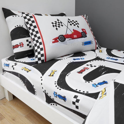 The RACING CARS Kids Fitted Bed Sheet has just what your little one needs to complete their bedroom's look. It's made with polycotton, making it comfy and durable. The unique grey colouring is perfect for a clean and stylish finish.