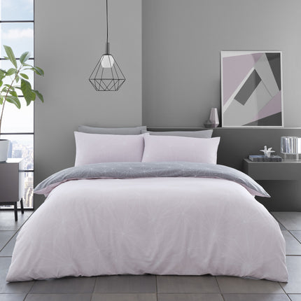 Stay warm and cozy with the REX Duvet Cover Set. This blush pink cover set is perfect for a tranquil night of sleep, as it is designed with a soft and breathable material to keep you comfortable all night long.