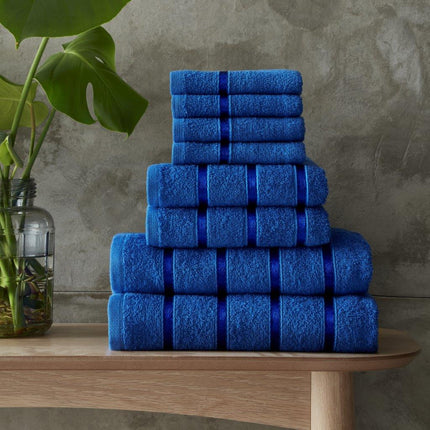 Enjoy the luxurious softness and durability of the BOSTON Towel Bale Set. Crafted from high-quality materials, these towels are ultra-absorbent and ideal for machine washing and tumble drying. Their contemporary design adds a touch of elegance to any bathroom.