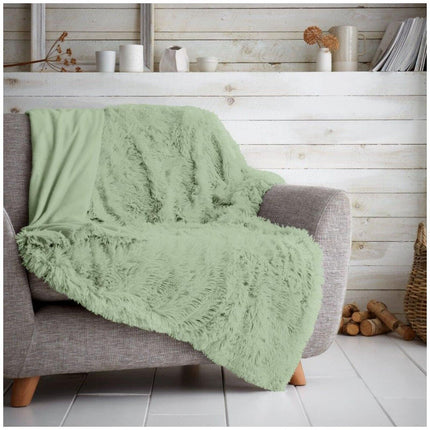 HUGG & SNUG offers superior warmth and coziness with its Soft, Colorfast, Hypoallergenic fabric. The Sage Green Color gives a luxurious look and feel, while its superior insulation keeps you comfortable in any season.