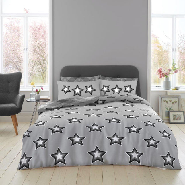 The SAMMY Duvet Cover Set is a great choice for a contemporary touch to any bedroom. Designed from a smooth fabric blend, it has a grey colour that's perfect for adding a subtle and stylish vibe to any space. Soft to the touch, this set is easy to look after and provides a cosy, comfortable feel to any bed.