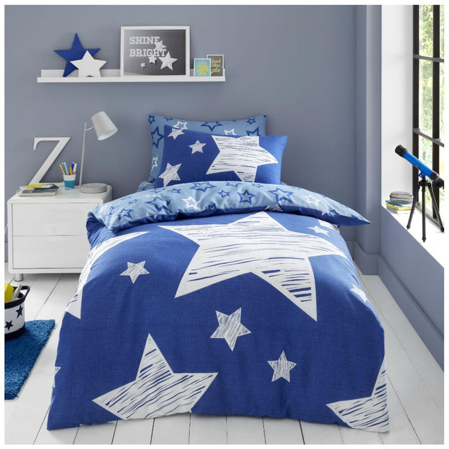 The SUPERSTAR Duvet Cover Set is a luxurious addition to any bedroom. Its navy blue color is classic and timeless, while its ultra soft fabric is designed to provide a cozy night's sleep.