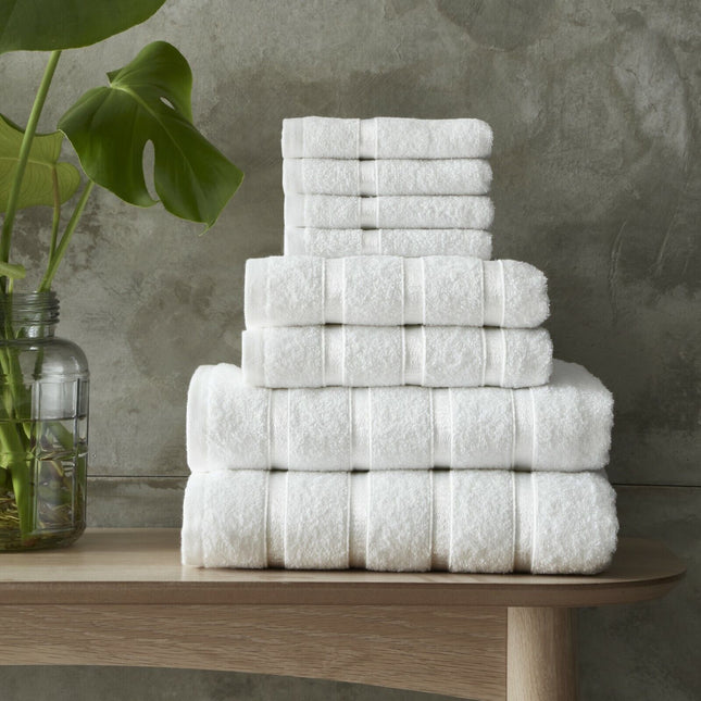 This BOSTON TOWEL BALE SET is a must-have for any bathroom. Crafted from high quality materials, these towels are soft to the touch and highly absorbent. Machine washable and tumble dry safe, the contemporary design is sure to add a modern touch to your bathroom. Experience the ultimate comfort with this set.