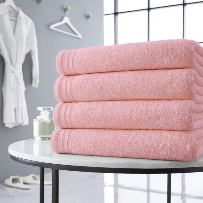 Experience ultimate luxury and comfort with the WILSFORD BATH SHEET. This ultra-soft sheet is made with high-quality materials to ensure maximum smoothness and durability. It is also available in a blush pink color, perfect for a relaxing soak in the tub.