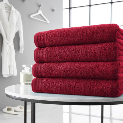 This WILSFORD BATH SHEET is crafted from luxury-grade material for an incredibly soft and smooth feel. Its durable construction ensures it will remain vibrant and plush, wash after wash. Enjoy luxurious bathing comfort in beautiful red color.